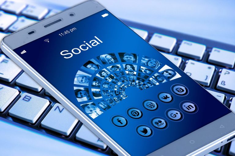 effacer un compte facebook